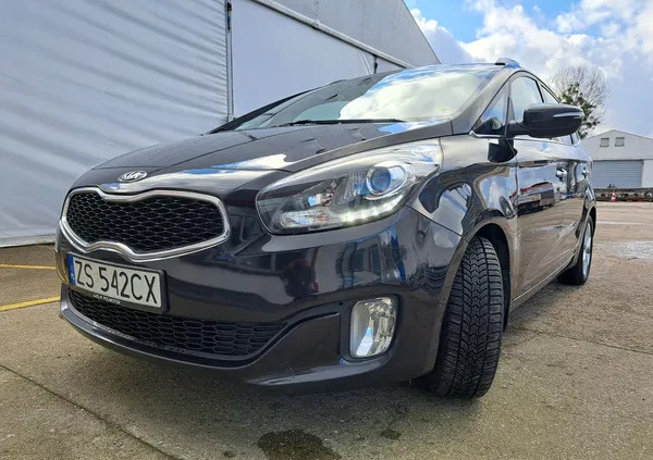 kia carens małopolskie Kia Carens cena 27500 przebieg: 273290, rok produkcji 2014 z Szczecin